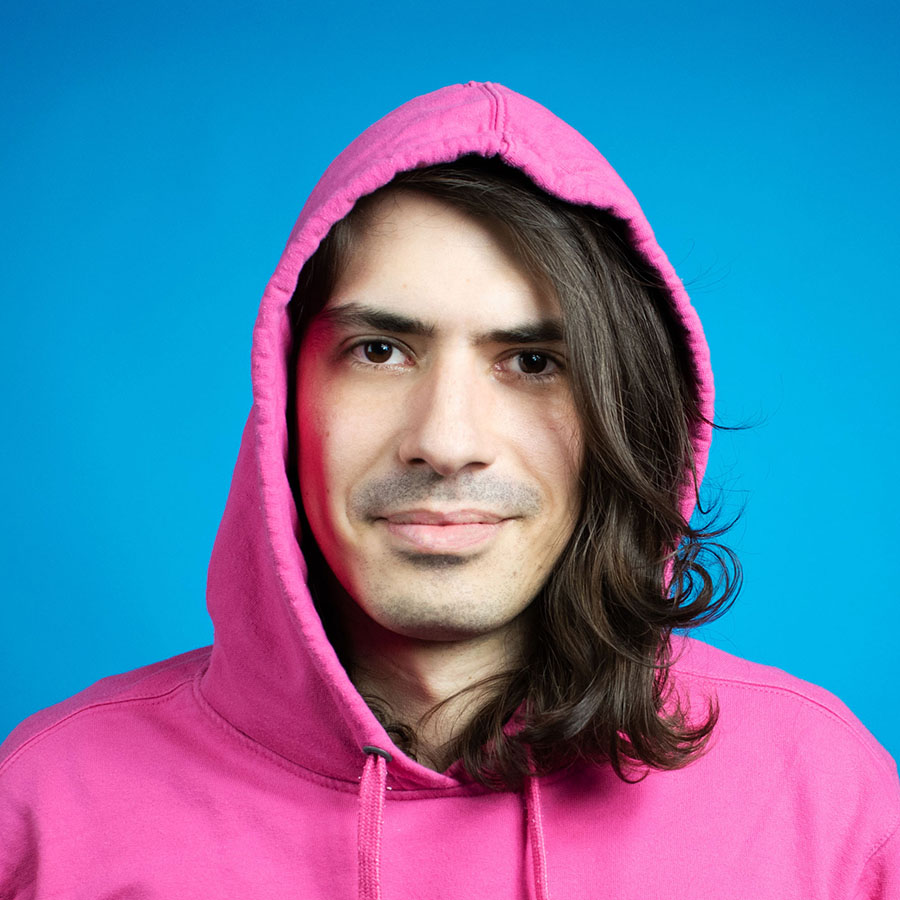 Headshot of Riccardo